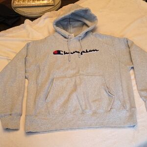 VGUC Men's Champion Light Gray Hoodie, Size L